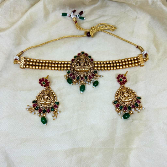 Handmade Gold-Plated Choker Pendant Necklace Set